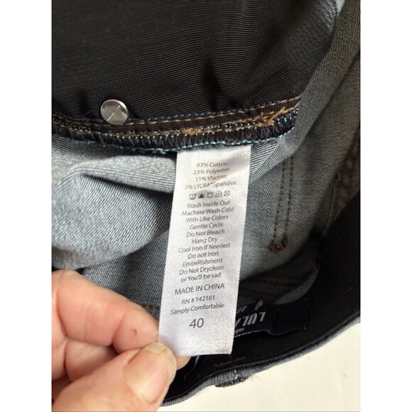 LuLaRoe + Ladies Dk Wash Skinny Distressed Raw Hem Stretch Hi Rise Jeans Size 40 - Picture 3 of 6